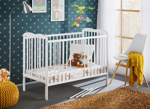 Bambino Aria baby cot side view