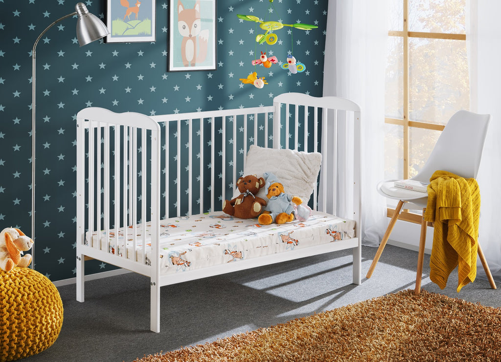 Bambino Aria baby cot detail
